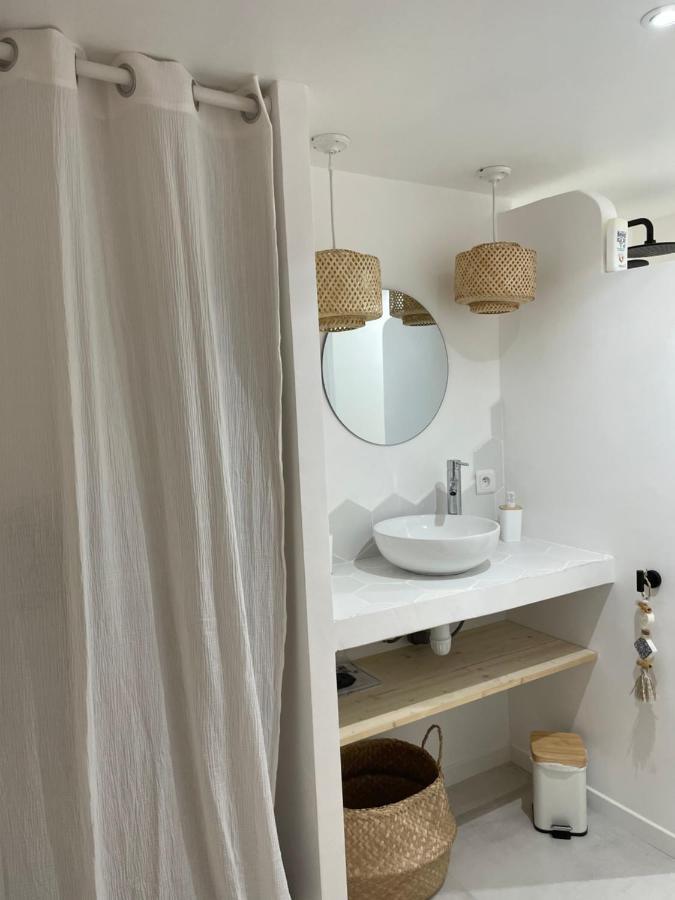 Appartement 30M2 Cosy Avec Terrasse Menton Bagian luar foto